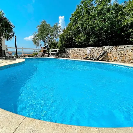 Klaudia - Adults Only Apartment Crikvenica